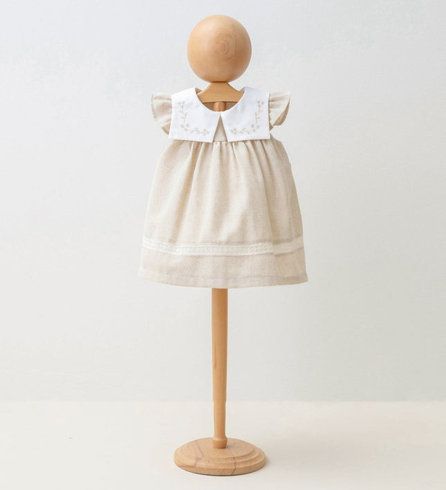 Бебешка ленена рокля с къс ръкав - кафяв