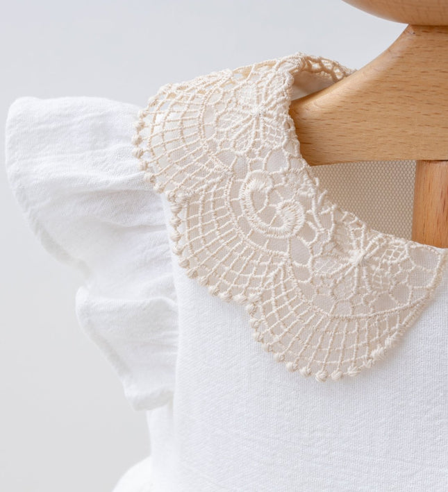 Бебешка рокля с якичка и къси ръкави - шампан