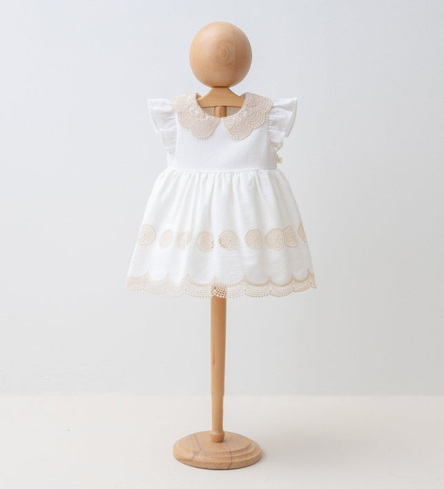 Бебешка рокля с якичка и къси ръкави - шампан