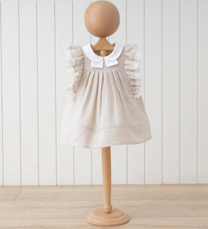 Бебешка ленена рокля с ефектни къси ръкави - кафяв