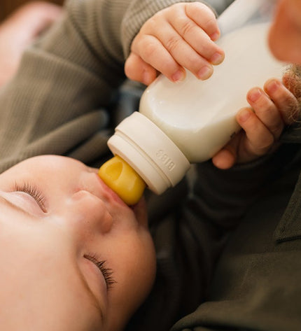 Комплект със Стъклена Бутилка BIBS Baby Blue 225мл