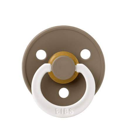 2 бр. Биберони BIBS COLOUR Vanilla GLOW/Dark Oak GLOW 0-6 месеца