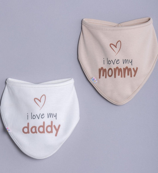 Бебешка двупластова бандана ,, Обичам мама и тате''