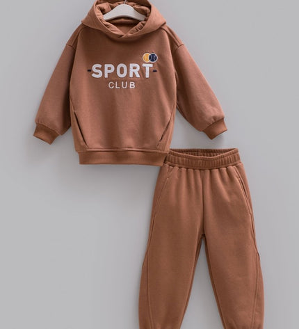 Бебешки ватиран комплект от 2 части ,,Sport club'' - кафяв